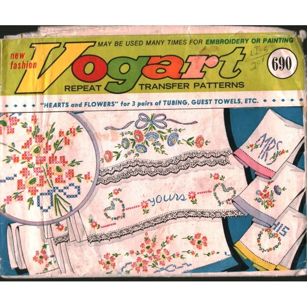 Vintage Vogart Repeat Transfer Patterns 690 Hearts and Flowers Embroidery Towels